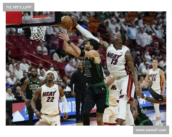 nba热火队赛程表;NBA迈阿密热火队对阵雄鹿队季后赛火爆赛事精彩预告火热登场