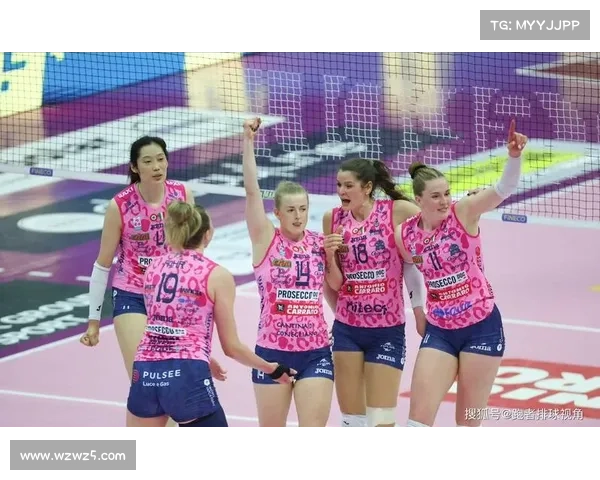 女排大奖赛香港站赛事—女排大奖赛香港站赛事火热开幕巾帼英雄展风采香江球迷齐助威